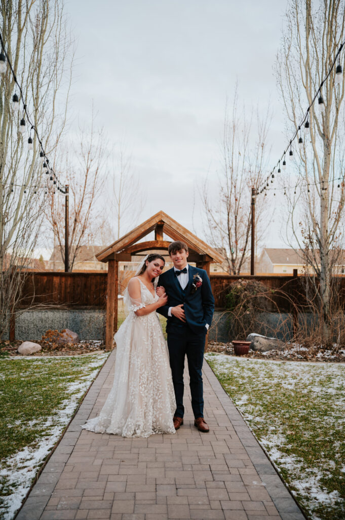 Winter wedding at The Barn on 1st in Idaho Falls with a cozy reception