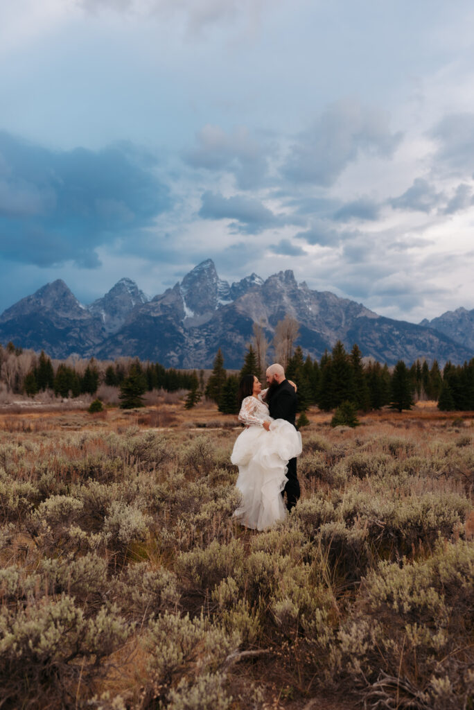 romantic bridal portraits Schwabacher Landing Wyoming